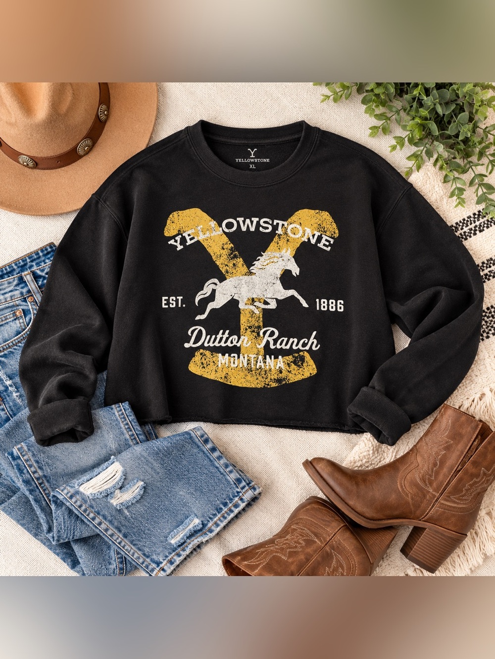 Yellowstone Dutton Ranch Montana Black Cropped Sweatshirt Women’s XL Western